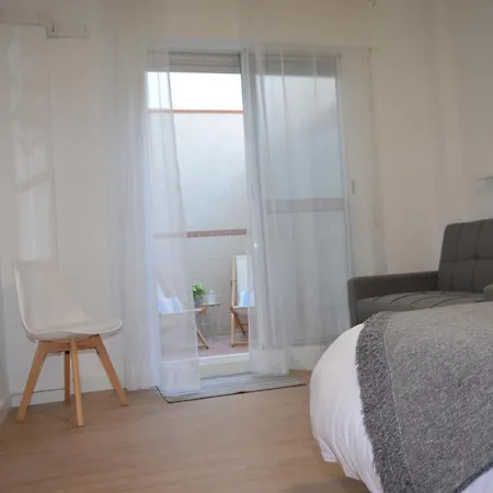 Floridos Playa Piso Reformado De 2 A 50m De La Playa Appartement *
